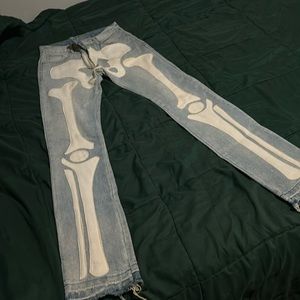 SKELTON JEANS SIZE 29